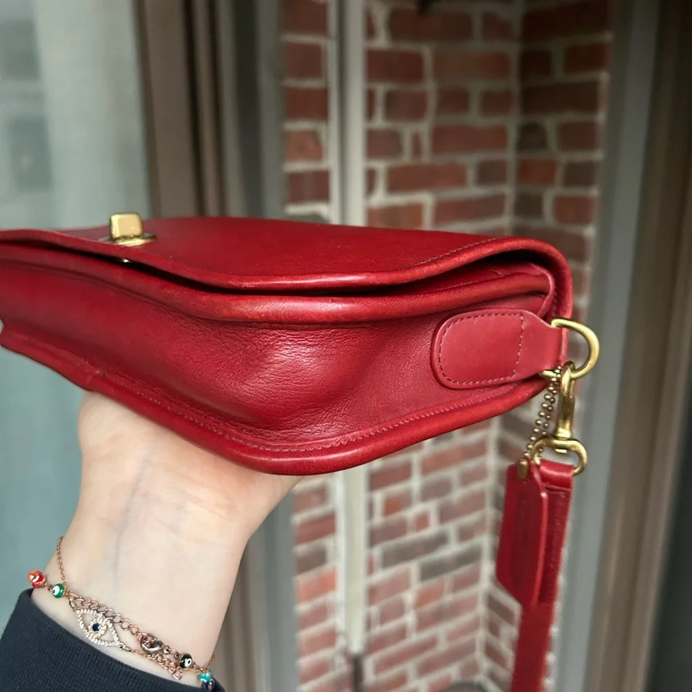 Vintage coach pocket purse style 9755 crossbody red leather retro y2k turnlock - Picture 6 of 12